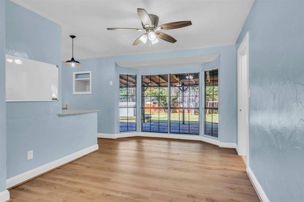 212 Mountain View Drive, Azle, TX 76020 212 Mountain View Drive, Azle, TX 76020