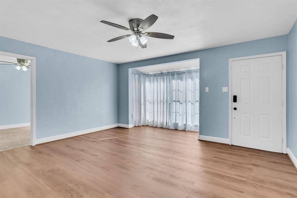 212 Mountain View Drive, Azle, TX 76020 212 Mountain View Drive, Azle, TX 76020