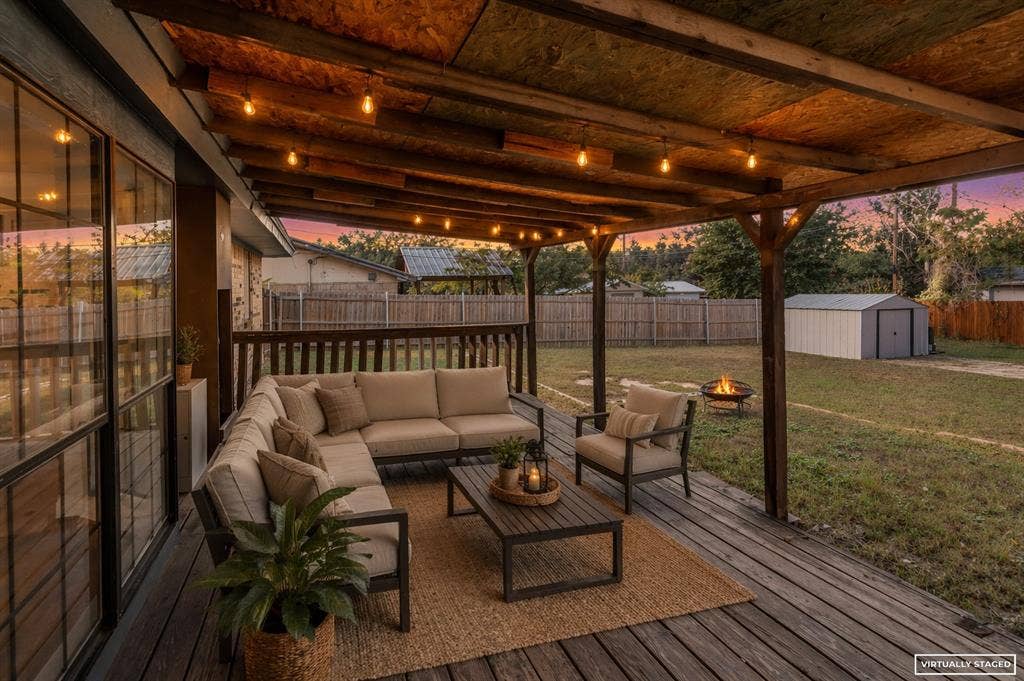 212 Mountain View Drive, Azle, TX 76020 212 Mountain View Drive, Azle, TX 76020