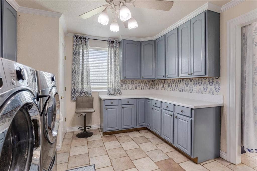 6130 Peninsula Circle, Athens, TX 75752 6130 Peninsula Circle, Athens, TX 75752