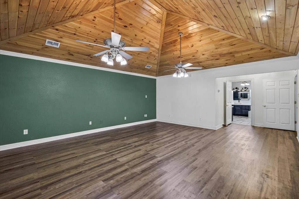 6130 Peninsula Circle, Athens, TX 75752 6130 Peninsula Circle, Athens, TX 75752