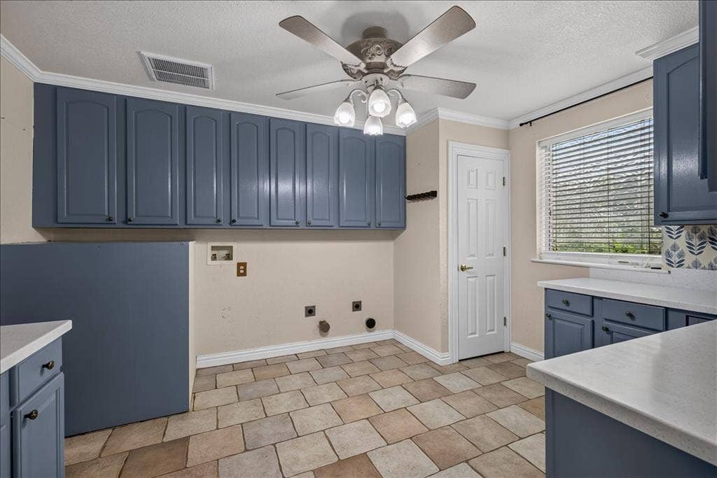 6130 Peninsula Circle, Athens, TX 75752 6130 Peninsula Circle, Athens, TX 75752