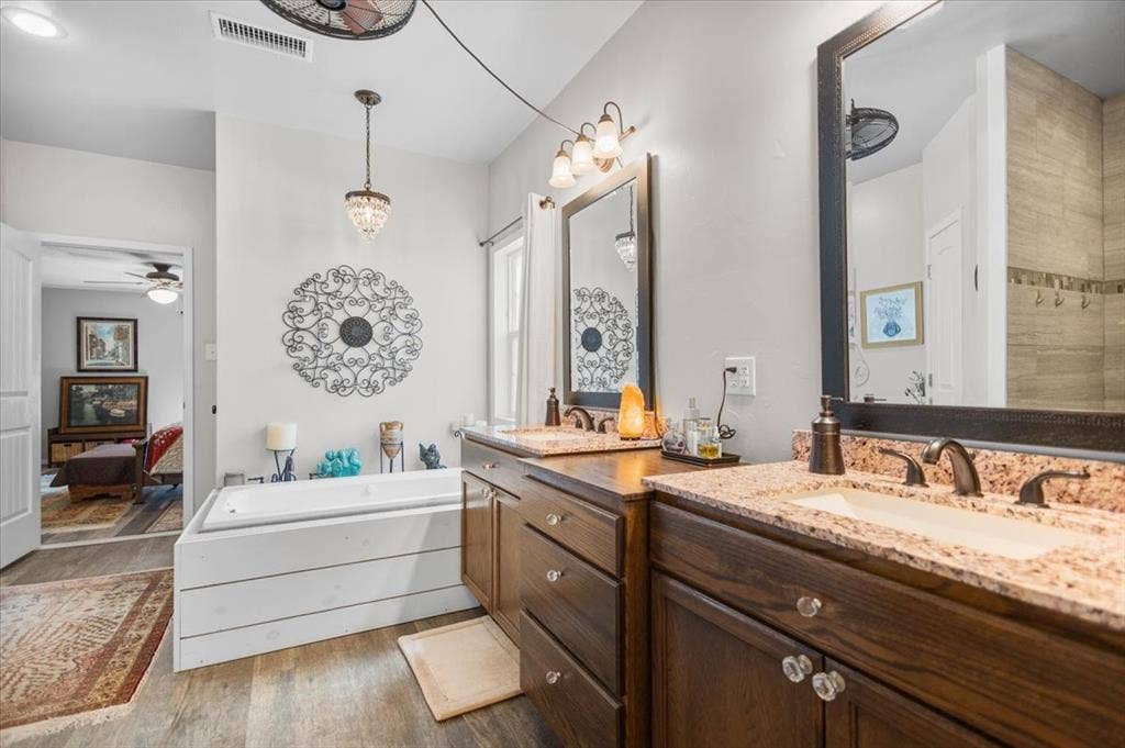 333 Lakeview Drive, Hideaway, TX 75771 333 Lakeview Drive, Hideaway, TX 75771