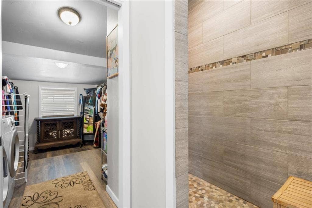 333 Lakeview Drive, Hideaway, TX 75771 333 Lakeview Drive, Hideaway, TX 75771