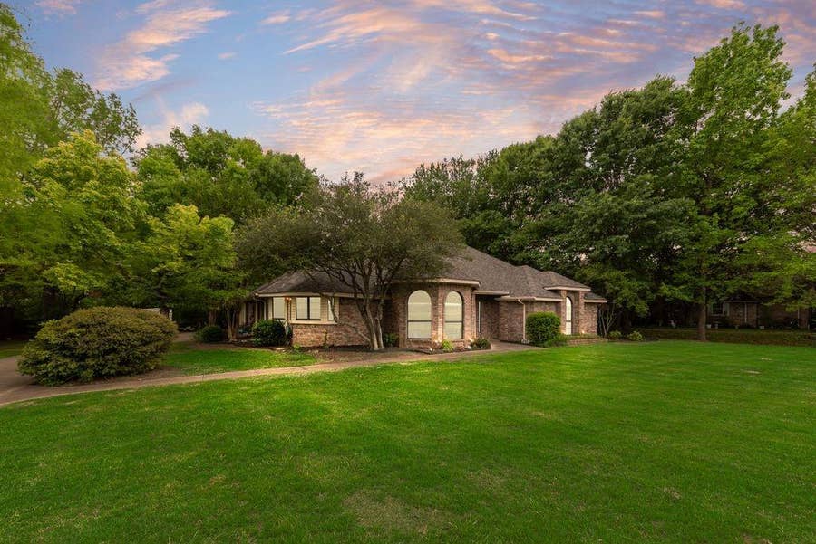 Property photo for 848 Nueces Trail, Midlothian, TX