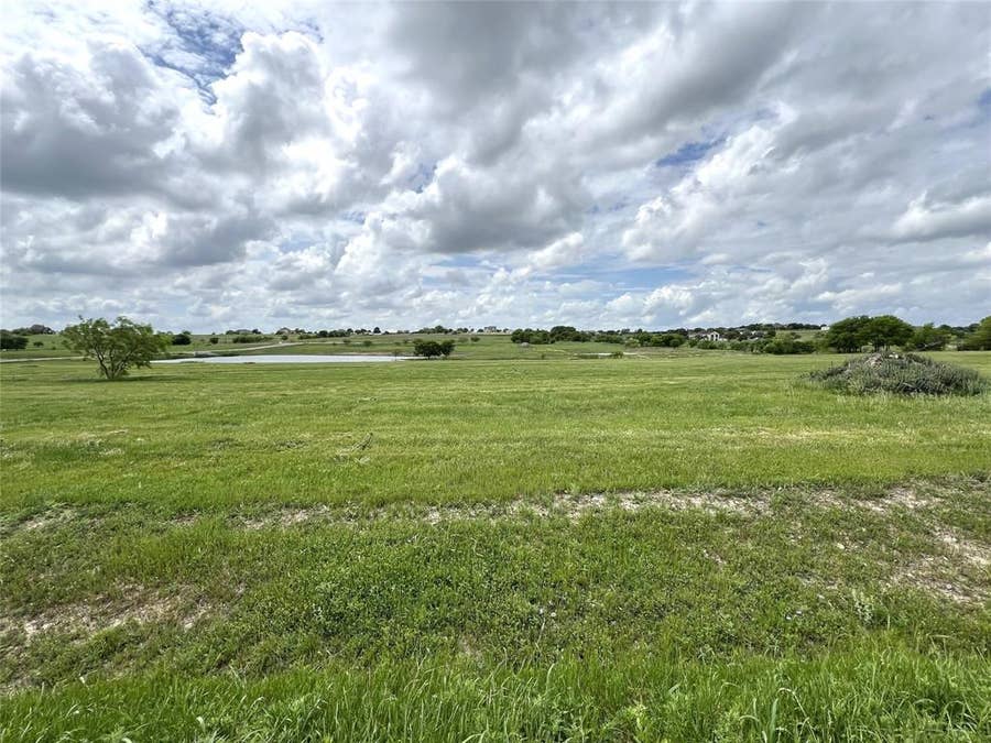 Property photo for 104 Jenson Drive, Fort Worth, TX
