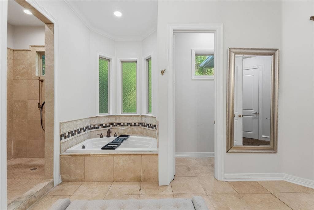 1915 Stoneleaf Drive, Tyler, TX 75703 1915 Stoneleaf Drive, Tyler, TX 75703