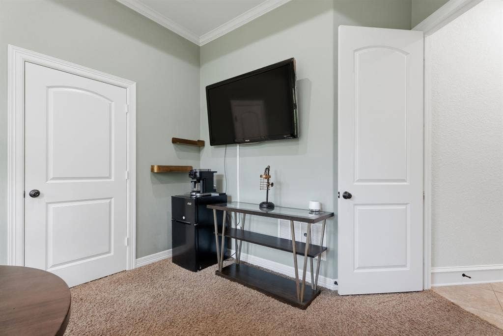 1915 Stoneleaf Drive, Tyler, TX 75703 1915 Stoneleaf Drive, Tyler, TX 75703