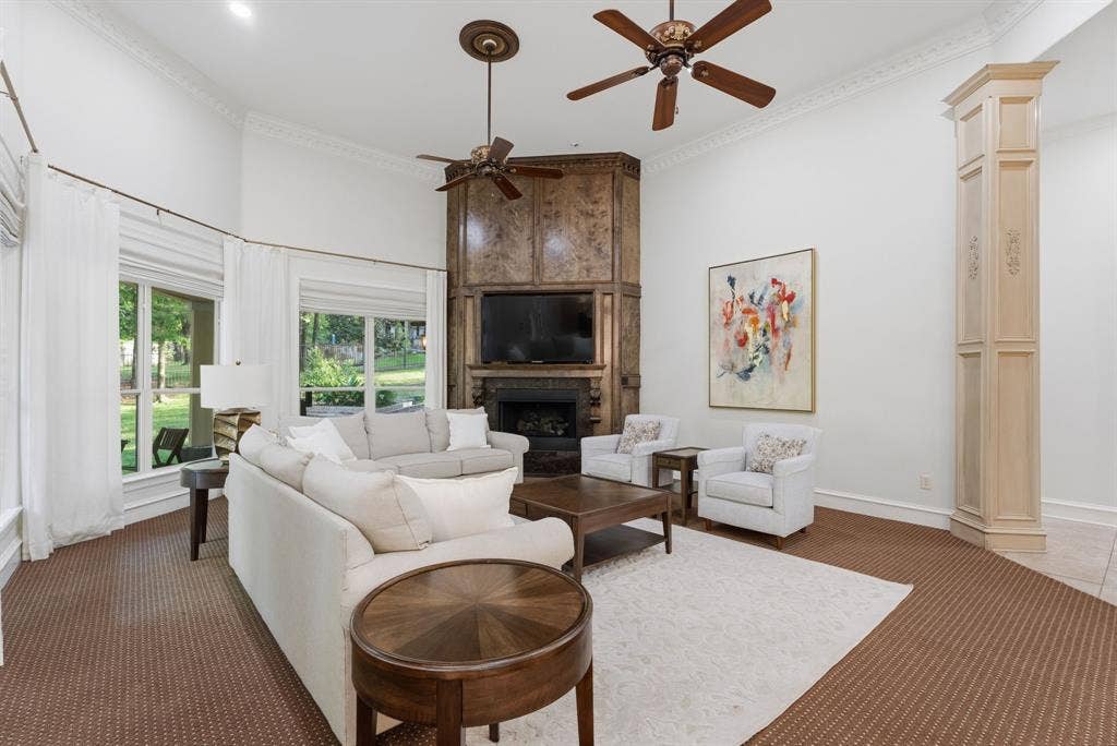 1915 Stoneleaf Drive, Tyler, TX 75703 1915 Stoneleaf Drive, Tyler, TX 75703