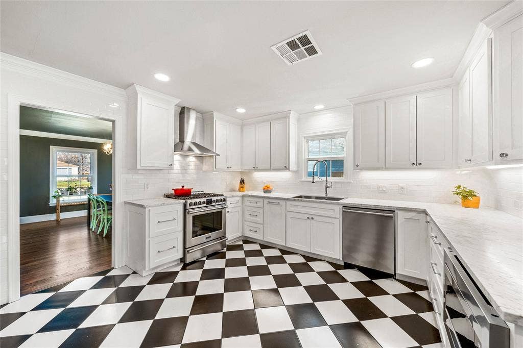 3218 Cumberland Avenue, Waco, TX 76707 3218 Cumberland Avenue, Waco, TX 76707