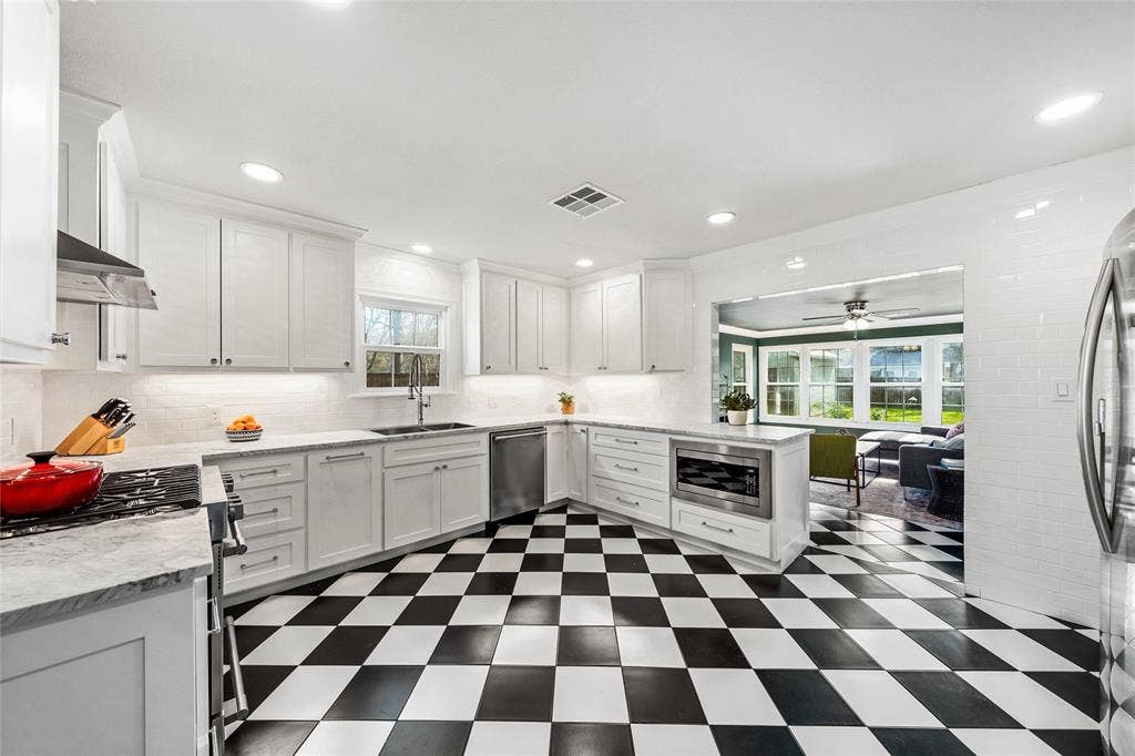 3218 Cumberland Avenue, Waco, TX 76707 3218 Cumberland Avenue, Waco, TX 76707