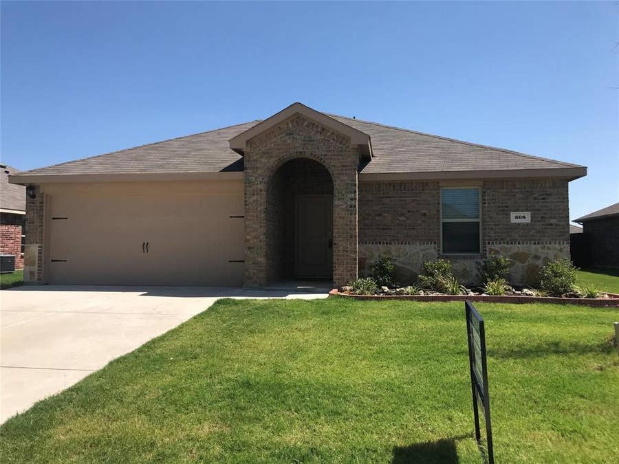 Property photo for 308 Saw Mill Road, Royse City, TX
