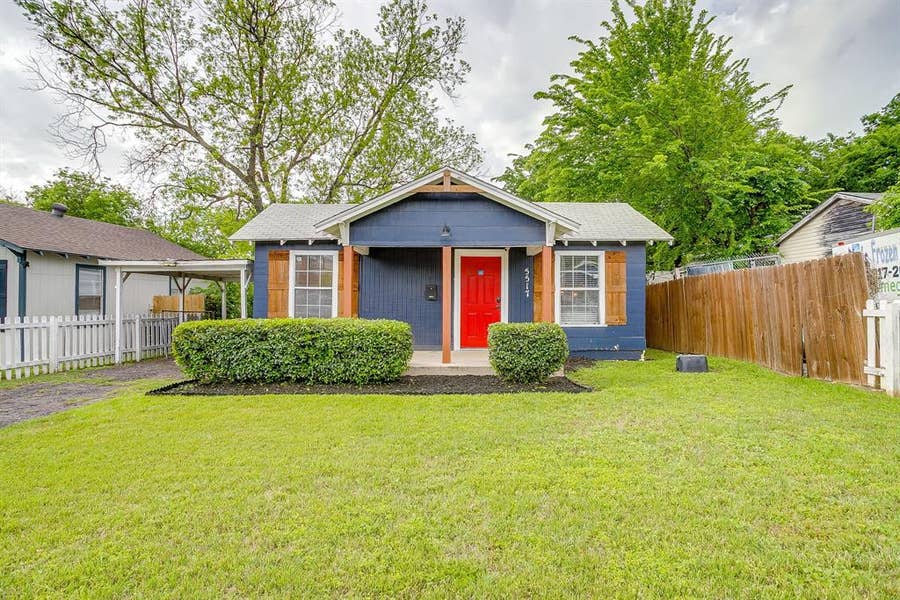 Property photo for 5517 Fletcher Avenue, Fort Worth, TX