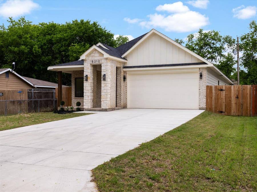 Property photo for 5212 Crowley Street, Sansom Park, TX
