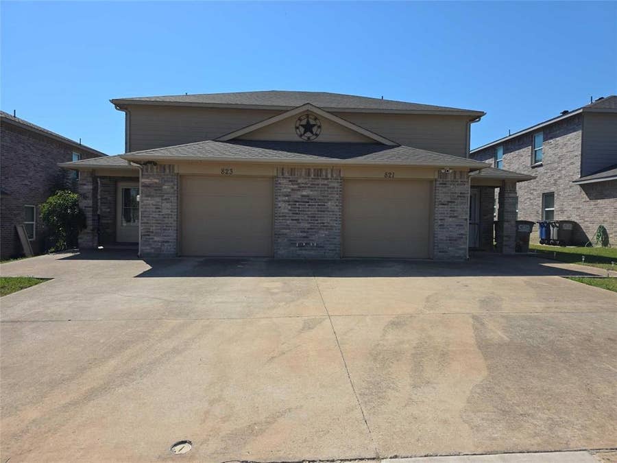 Property photo for 821-823 E College Avenue, Princeton, TX