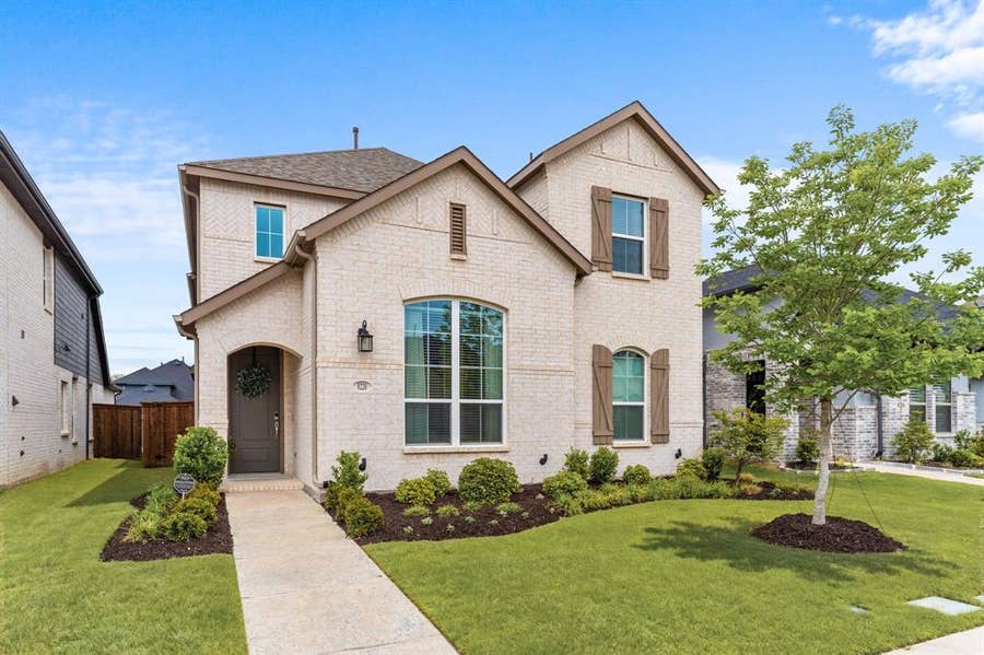 Property photo for 8220 Legacy Trail, McKinney, TX