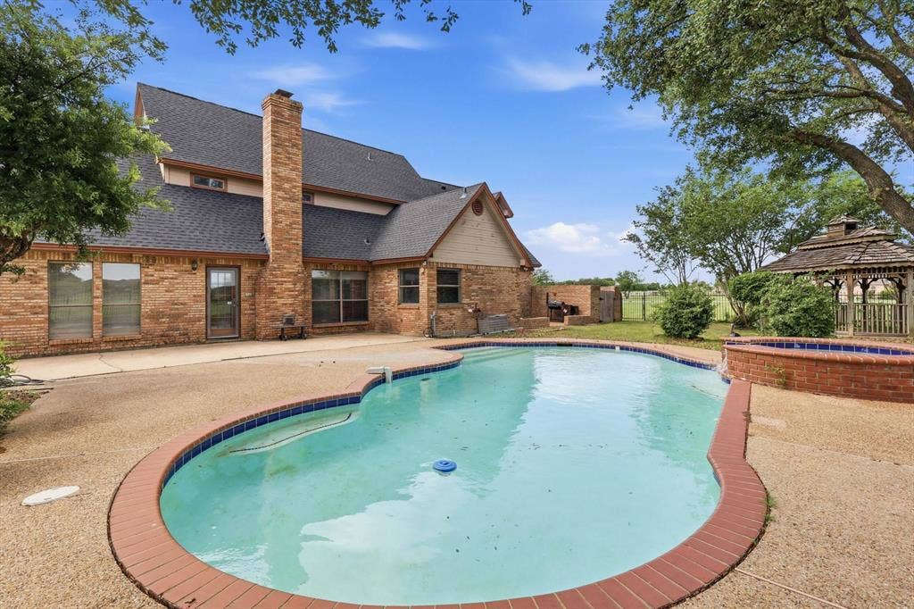 211 Bayne Road, Haslet, TX 76052