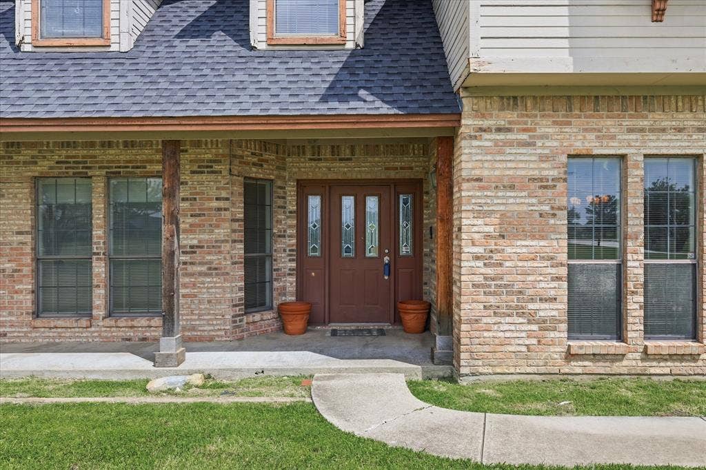 211 Bayne Road, Haslet, TX 76052