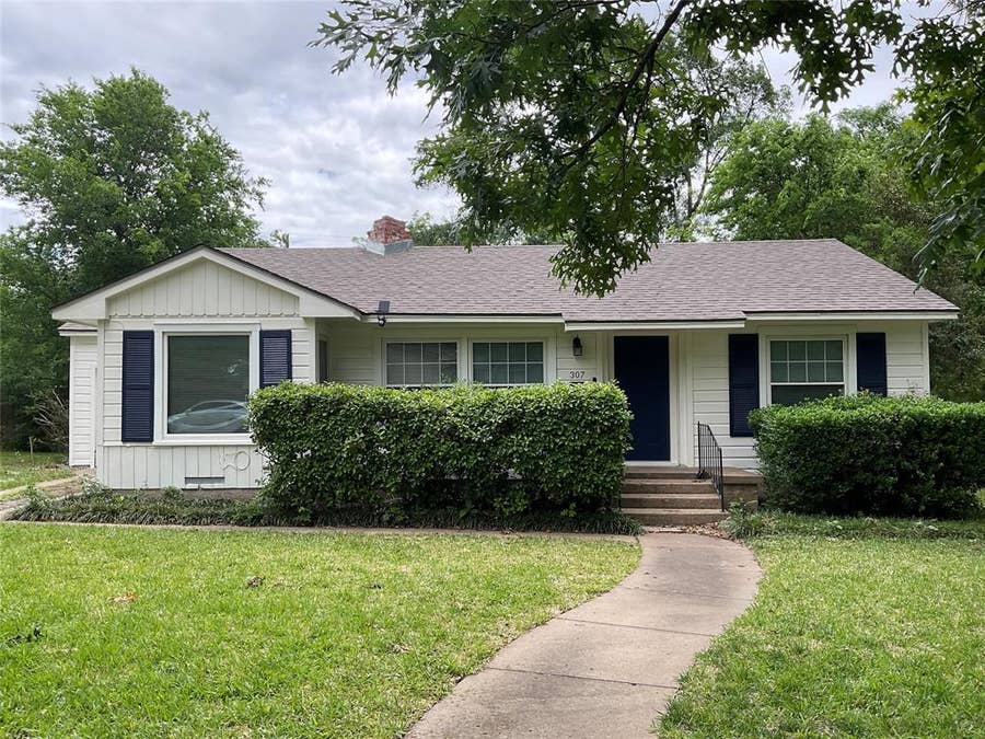 Property photo for 307 N 41st Street, Waco, TX
