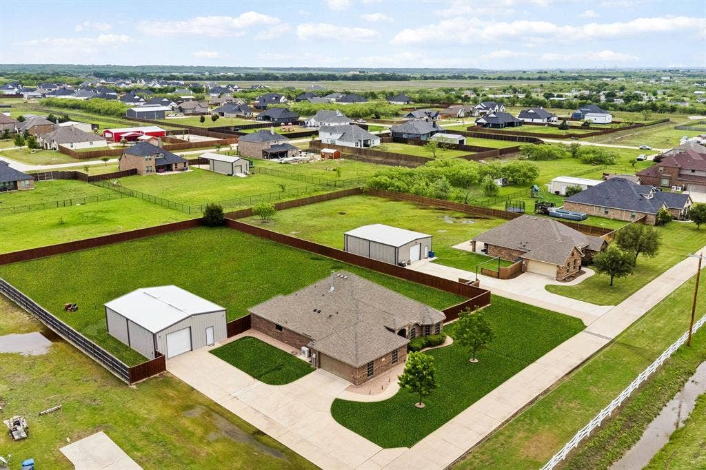 7840 Norrell Road, Midlothian, TX 76084