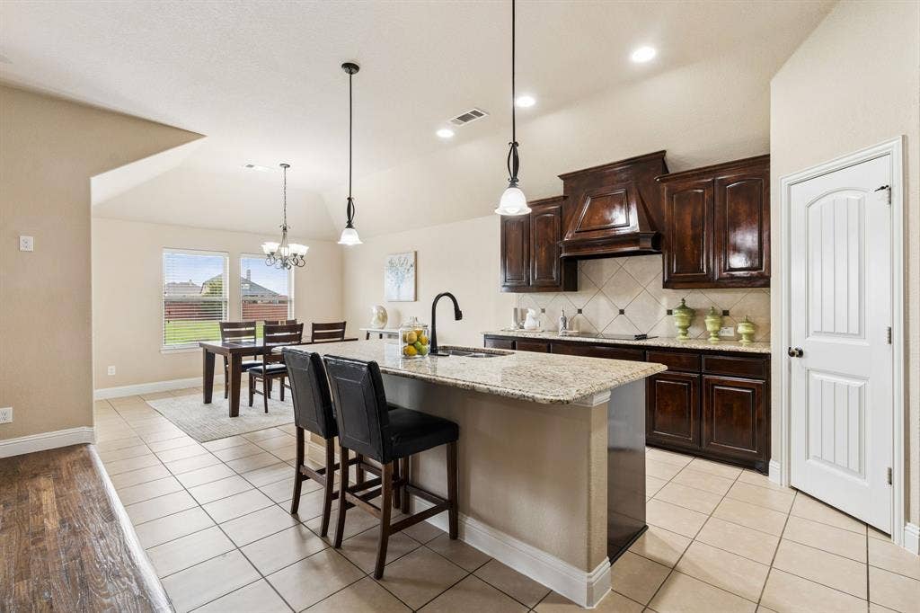 7840 Norrell Road, Midlothian, TX 76084