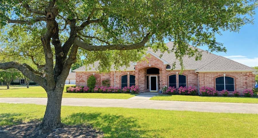 Property photo for 10524 Live Oak, Forney, TX