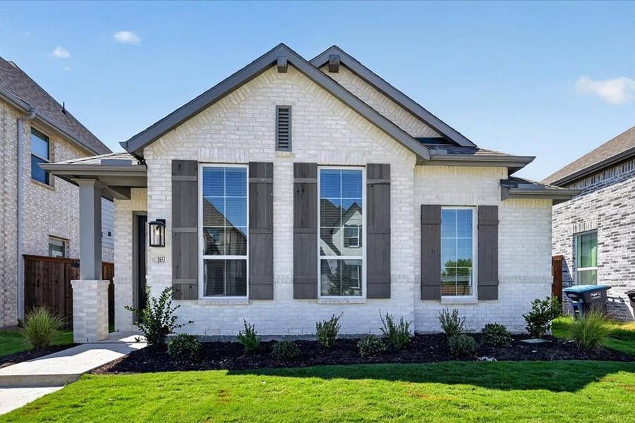 Property photo for 1653 Cornwall Avenue, Fort Worth, TX