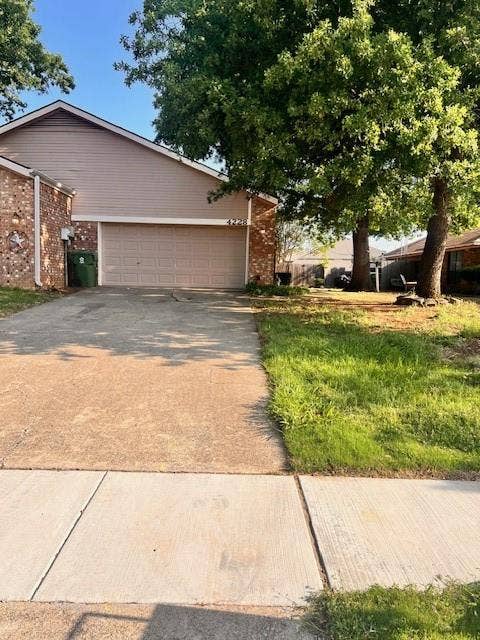 Property photo for 4228 Spring Meadow Lane, Flower Mound, TX