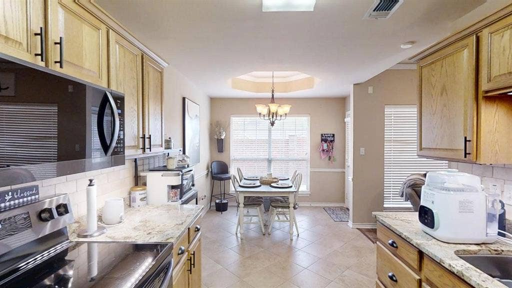 5401 Hollytree Drive, #2104, Tyler, TX 75703 5401 Hollytree Drive, #2104, Tyler, TX 75703