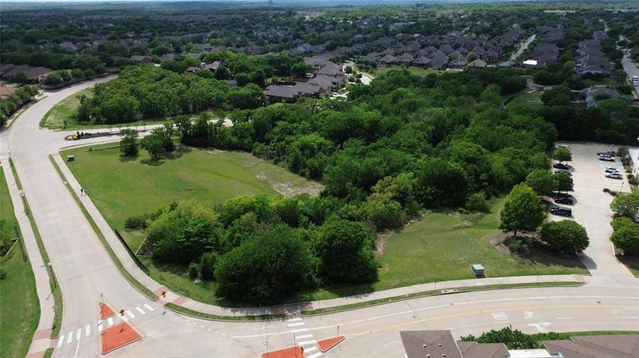 Property photo for TBD Shoreline Drive, Denton, TX