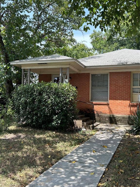Property photo for 5909 Lewis Street, Dallas, TX