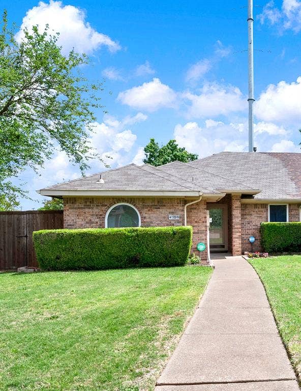 Property photo for 4509 Club Estate Place, Mesquite, TX