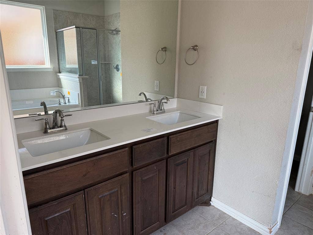 509 Smith Road, Springtown, TX 76082 509 Smith Road, Springtown, TX 76082