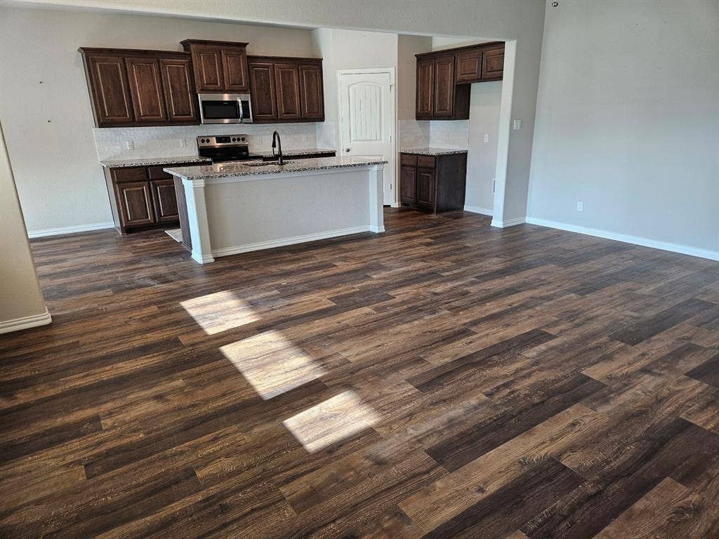 509 Smith Road, Springtown, TX 76082 509 Smith Road, Springtown, TX 76082