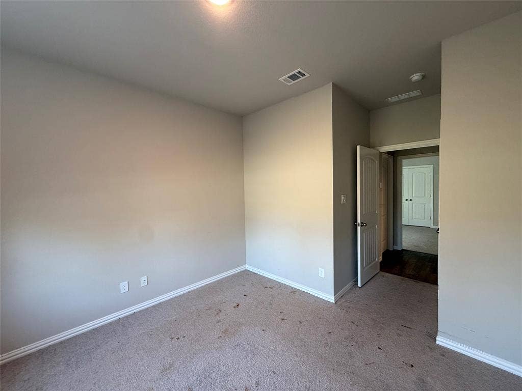 509 Smith Road, Springtown, TX 76082 Secondary Bedroom 3
