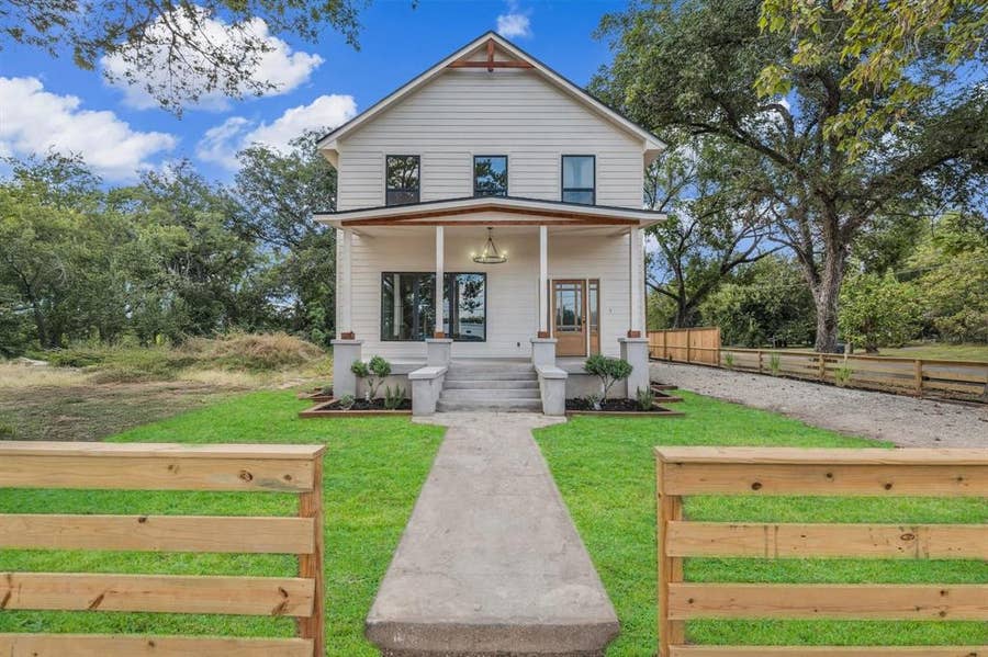 Property photo for 718 Tyler Street, Waco, TX