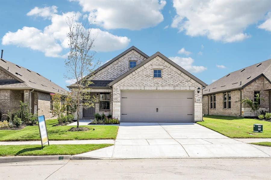 Property photo for 440 Silent Pond Park, Lavon, TX