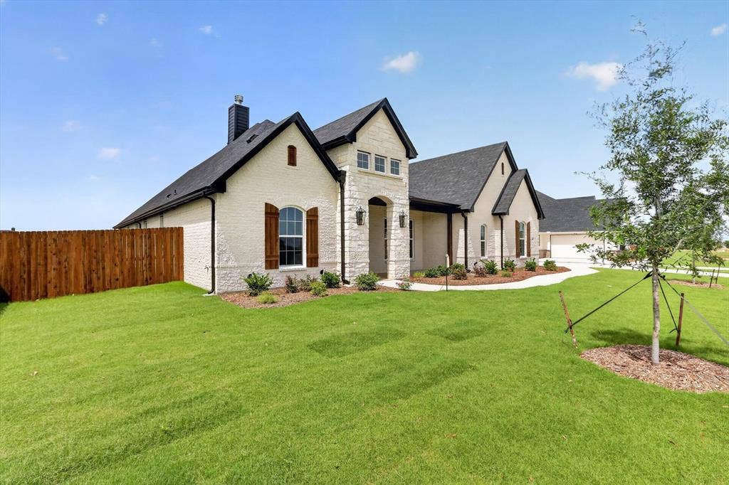 140 Chapowits, Godley, TX 76044 140 Chapowits, Godley, TX 76044