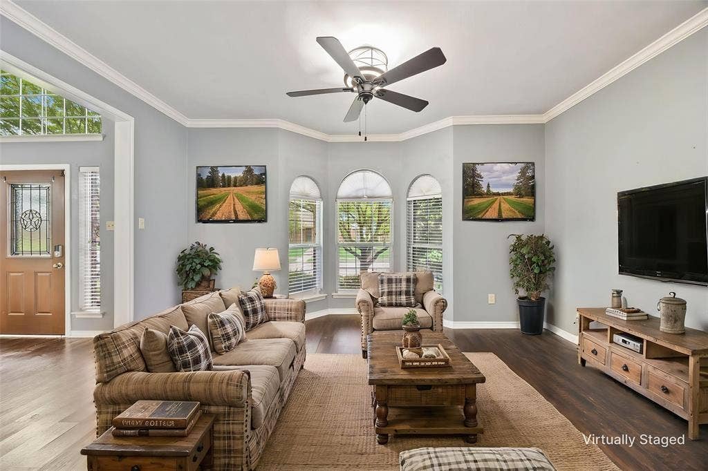 9209 Chimneywood Drive, Rowlett, TX 75089 Elegant formal living room