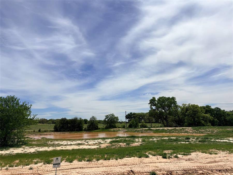 Property photo for 160 Daggett Drive, Decatur, TX