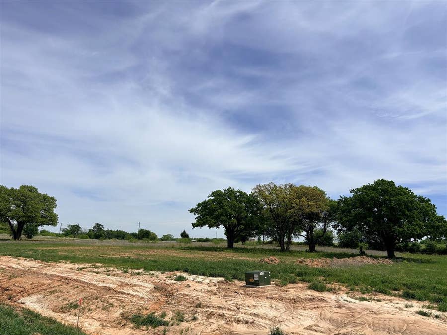 Property photo for 168 Daggett Drive, Decatur, TX