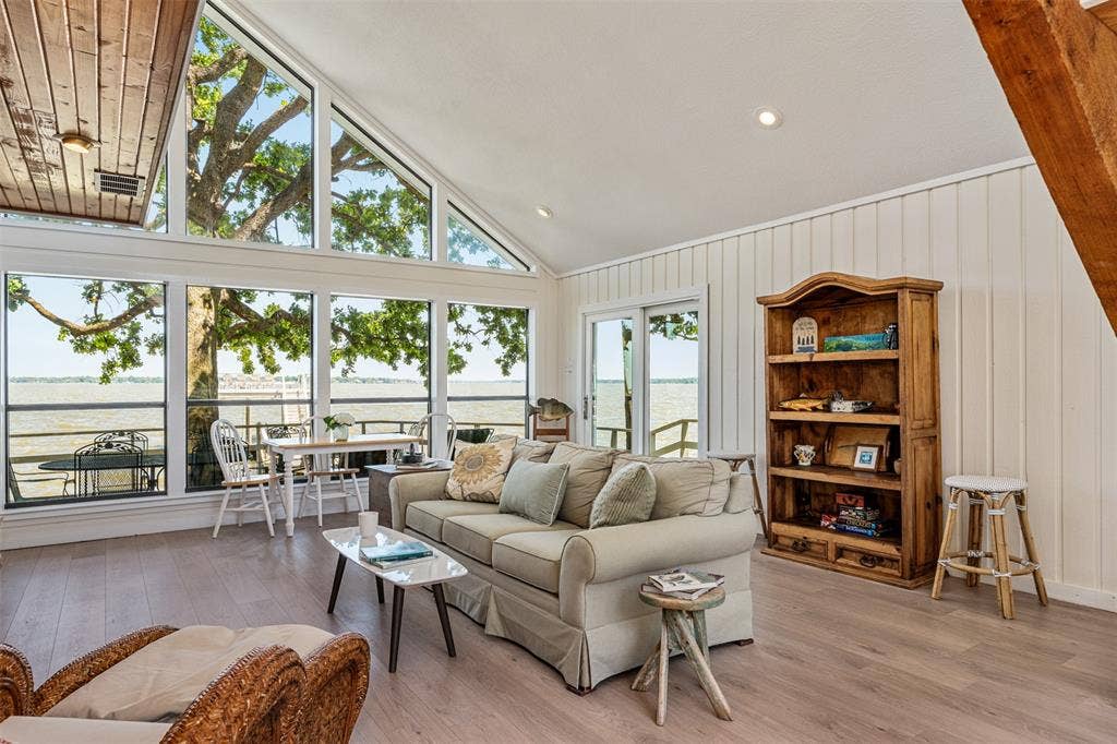 513 Winding Shore Drive, Tool, TX 75143