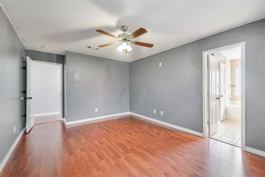 784 Tranquility Lane, Cedar Hill, TX 75104
