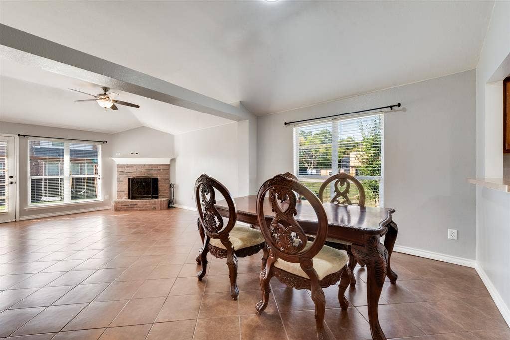 784 Tranquility Lane, Cedar Hill, TX 75104