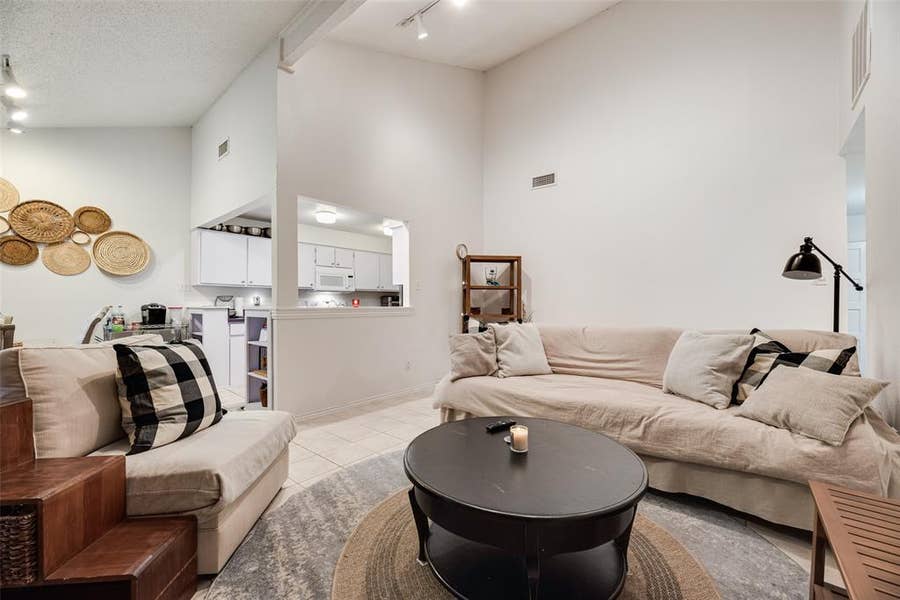 Property photo for 1801 Woodview Court, Grand Prairie, TX