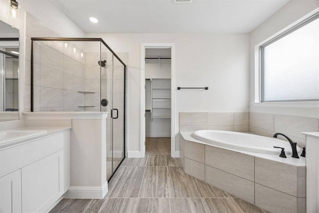 4341 Addison Street, Midlothian, TX 76065 14-4341Addison_014
