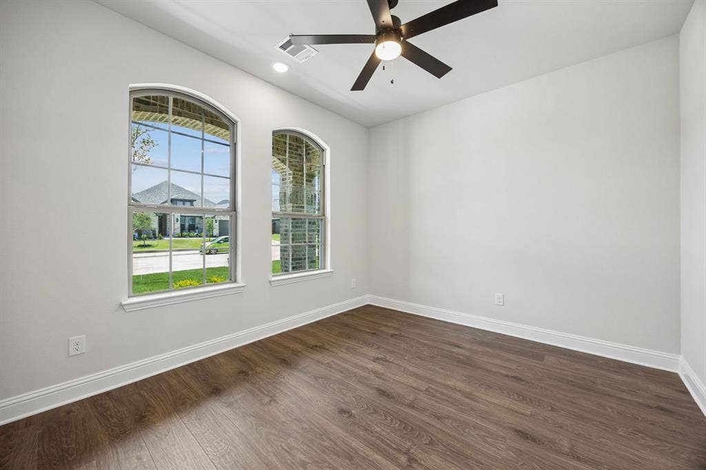 4341 Addison Street, Midlothian, TX 76065 4-4341Addison_004