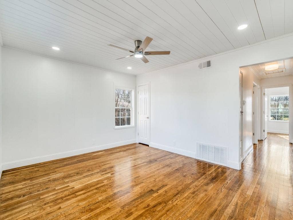 4528 Newman Drive, Haltom City, TX 76117 4528 Newman Drive, Haltom City, TX 76117