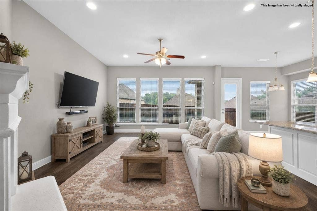 2417 Barclay Court, Plano, TX 75074 2417 Barclay Court, Plano, TX 75074
