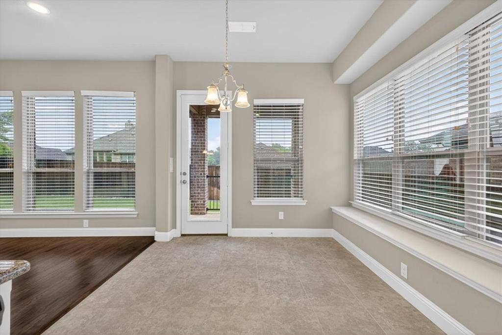 2417 Barclay Court, Plano, TX 75074 2417 Barclay Court, Plano, TX 75074
